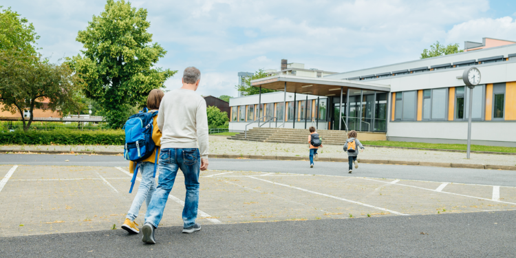 ÇOCUKLARIMIZ ÖZEL ve ÖNCELİKLİDİR.