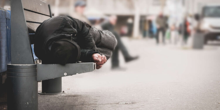 SOKAKTA KALAN VATANDAŞLARIMIZA GEÇİCİ BARINMA İMKANI SAĞLANACAK!